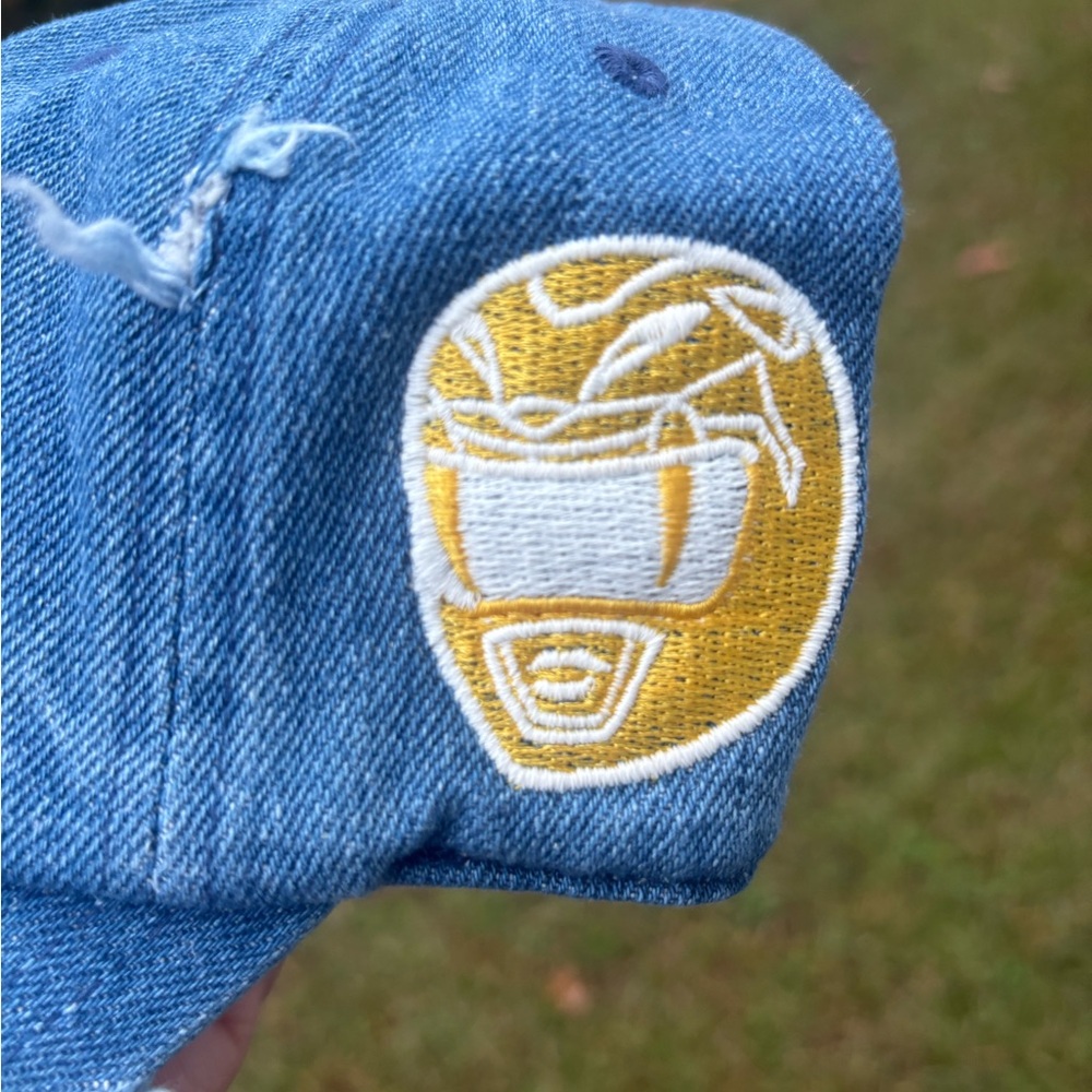 Power Rangers Distressed Denim Cap (Yellow Power Ranger) - Picture 4 of 8